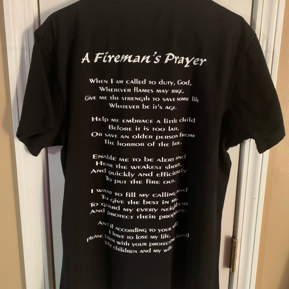 Fireman’s Prayer Tee - Picture 2 of 3